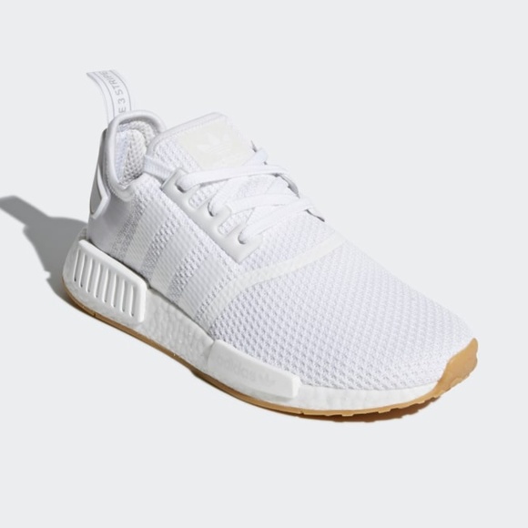 💥3 x HOST PICK💥 🆕ADIDAS NMD_R1 - Picture 2 of 14